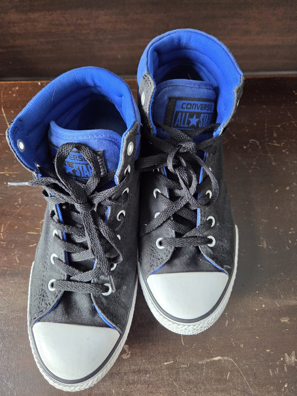 Converse Black High-Top Sneakers with Blue Lining